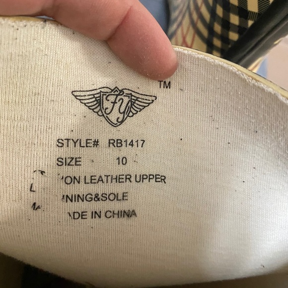 Plaid Rainboots - Picture 3 of 4